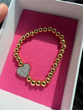 Gold Tone Stretch Bead Bracelet With Crystal Heart Charm Fashion Jewelry